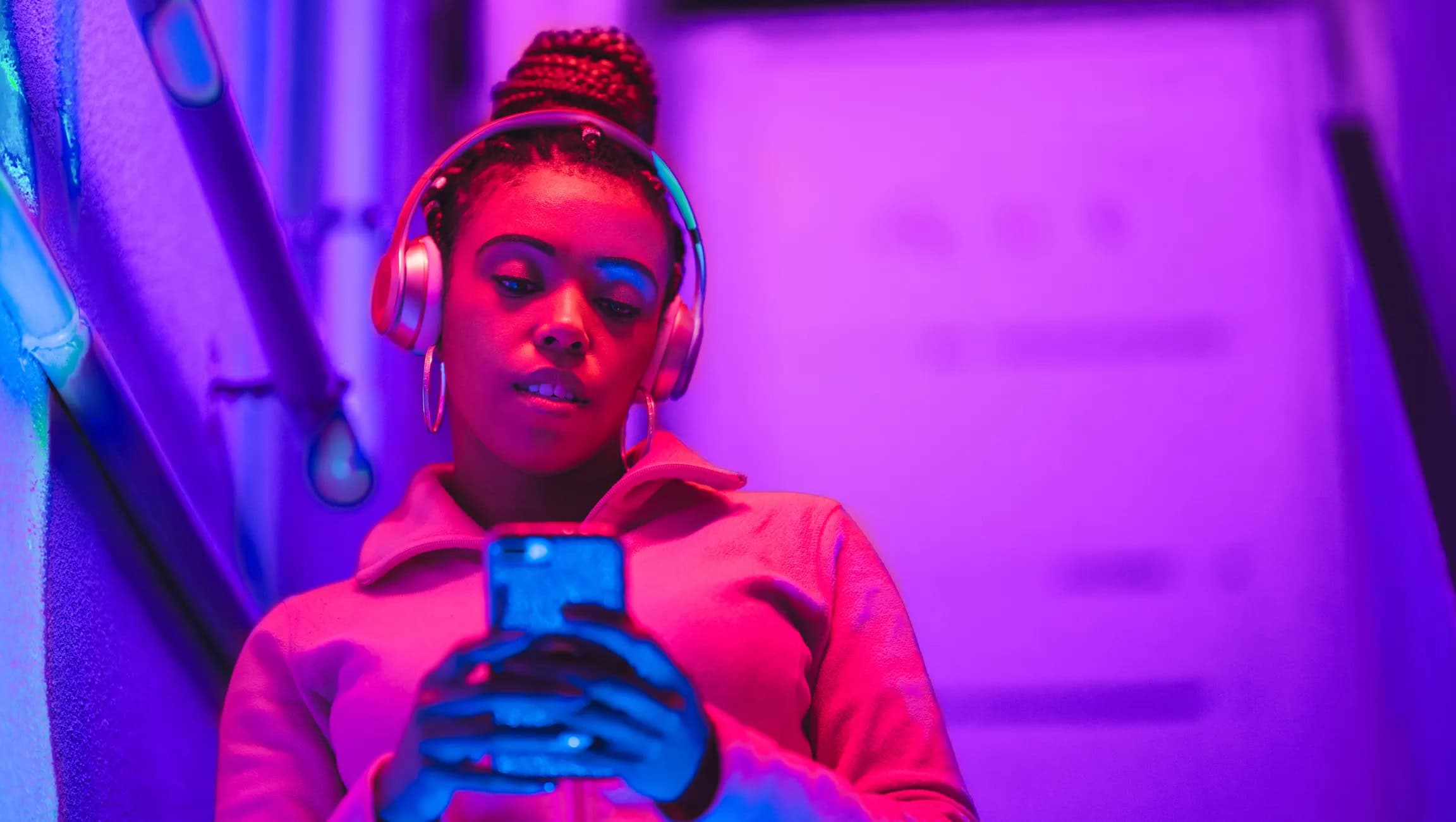 EwieEinfach Banner Frau mit handy